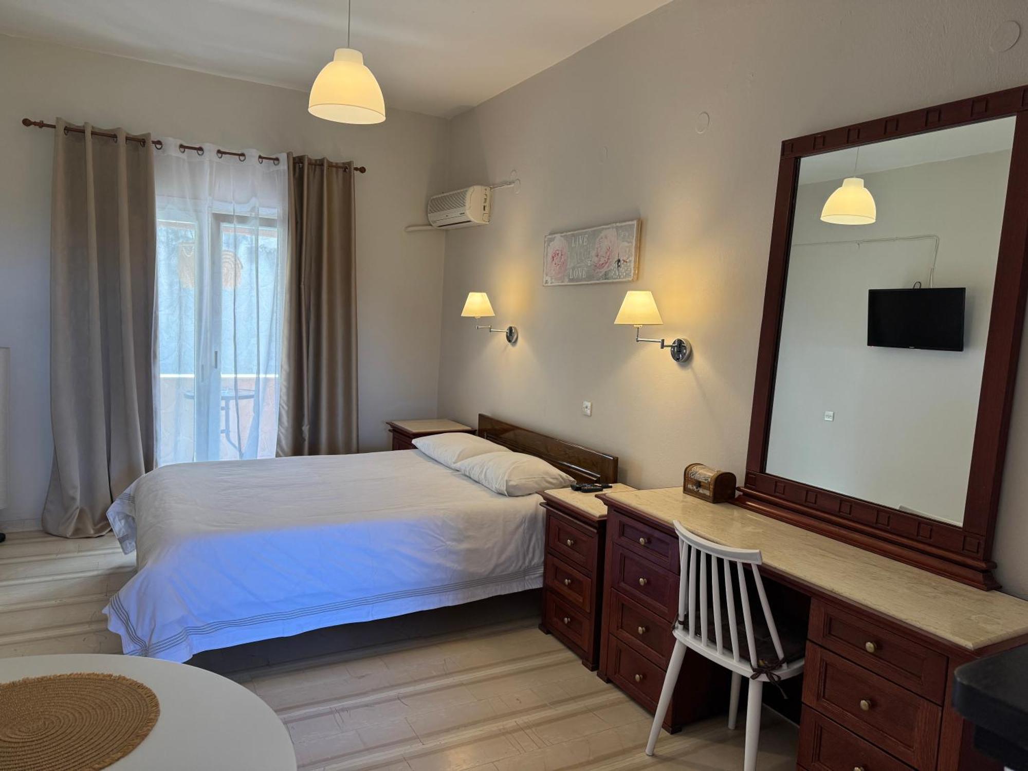 Olive Garden Studios & Apartments Akharavi Extérieur photo